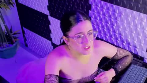 lillianderson -  Next stream start at 0700hs GTM-3 online show from 28, 2, 2026