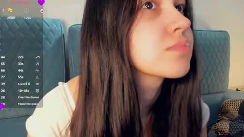 Celina Lillie online show from 12, 4, 2026