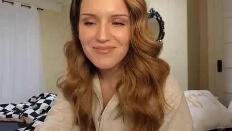 Snapshot of lilly_adams88 chatting on 6, 5, 2026 lilly_adams88 online show from 6, 5, 2026