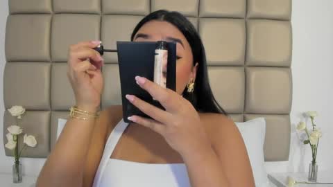 Snapshot of lilly_williamss chatting on 5, 6, 2026 Lilly online show from 5, 6, 2026