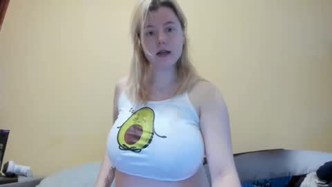 Lilly Depp online show from 14, 12, 2025