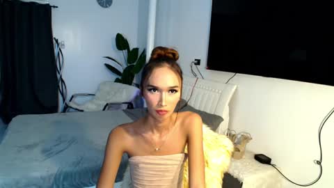 Snapshot of lillyholland_xx chatting on 14, 2, 2025 lillyholland online show from 14, 2, 2025