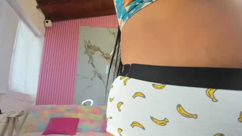 Snapshot of lillyy16 chatting on 26, 6, 2026 lillyy16 online show from 26, 6, 2026