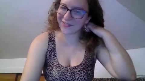LilPies  online show from 23, 9, 2025