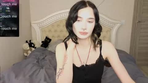 Snapshot of lilpupsonish chatting on 31, 5, 2026 Jesse and Grace online show from 31, 5, 2026