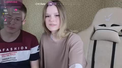 lily_and_jake online show from 25, 2, 2025