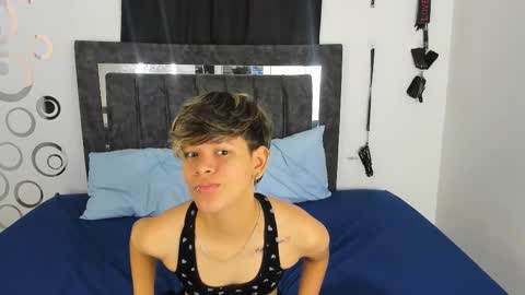 Lily and Lina online show from 19, 11, 2025