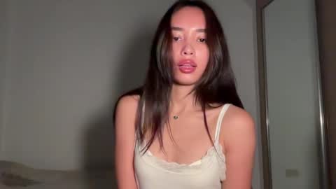 Snapshot of lily_bunnyy chatting on 7, 6, 2026 Lily online show from 7, 6, 2026