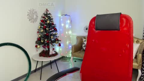 Lily online show from 17, 12, 2024