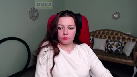 Lily online show from 31, 12, 2024