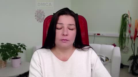 Lily online show from 23, 9, 2025