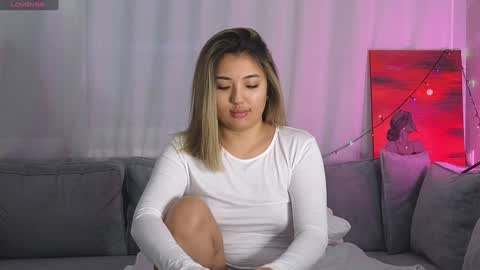 Lily online show from 3, 1, 2025