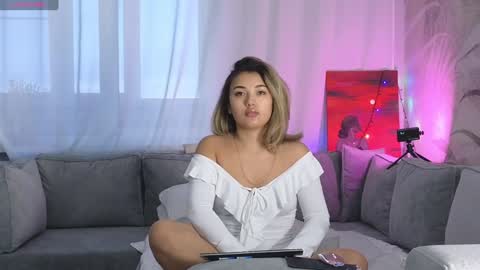 Lily online show from 12, 1, 2025