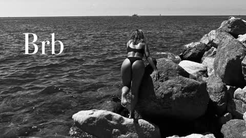 Lily online show from 17, 1, 2025