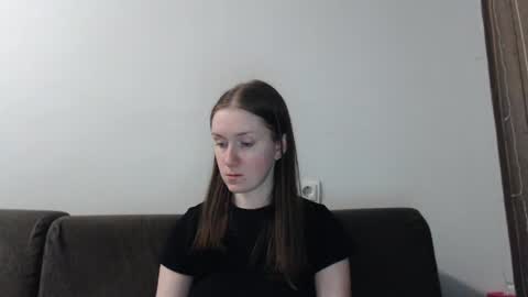 Snapshot of lily_love_x chatting on 2, 4, 2026 lily_love_x online show from 2, 4, 2026