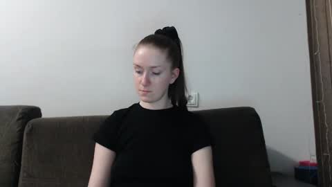 Snapshot of lily_love_x chatting on 2, 4, 2026 lily_love_x online show from 2, 4, 2026