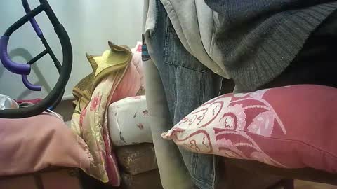 lily lovelyman online show from 21, 12, 2025