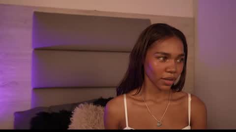 Lily Miiller online show from 8, 4, 2026