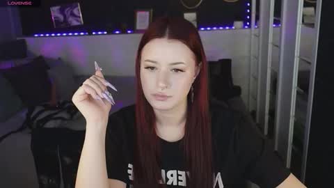 Lily online show from 12, 11, 2025