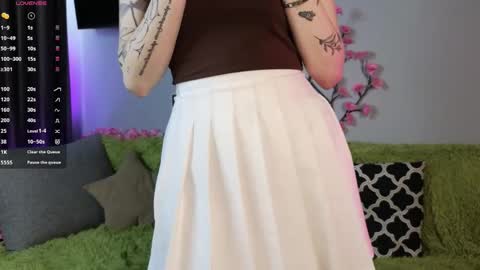 Snapshot of lily_qute chatting on 30, 5, 2026 Lily online show from 30, 5, 2026