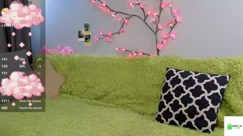 Snapshot of lily_qute chatting on 28, 6, 2026 Lily online show from 28, 6, 2026