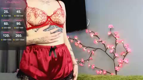 Snapshot of lily_qute chatting on 29, 6, 2026 Lily online show from 29, 6, 2026