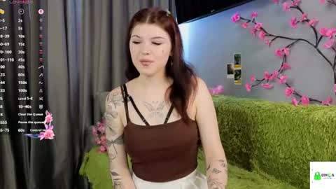 Snapshot of lily_qute chatting on 9, 7, 2026 Lily online show from 9, 7, 2026