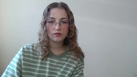 small lily online show from 1, 3, 2026