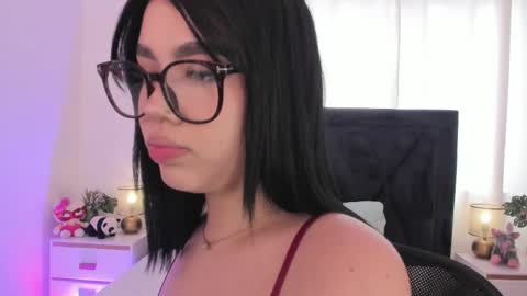 LilyWoodz online show from 1, 6, 2026