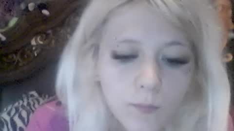 xlayaxo online show from 27, 7, 2026