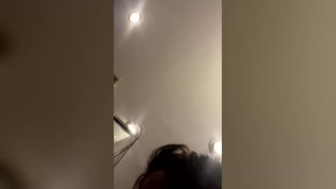 Snapshot of lilyblloom chatting on 23, 12, 2025 lilyblloom online show from 23, 12, 2025