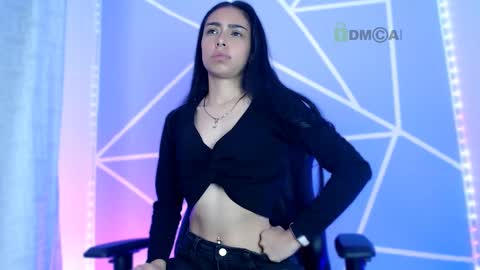 Liliana louise online show from 10, 1, 2025