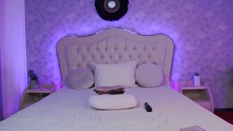      online show from 23, 2, 2025