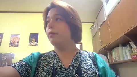 Snapshot of lilysette chatting on 28, 5, 2026 lilysette online show from 28, 5, 2026