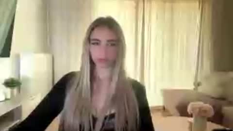 Lily online show from 17, 6, 2026