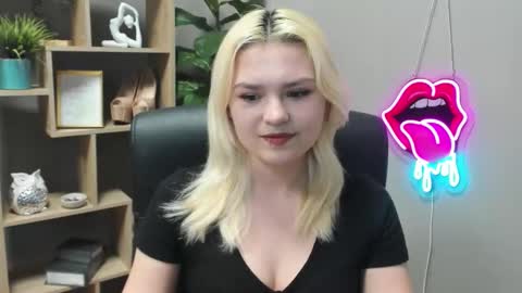 Lily online show from 7, 3, 2026