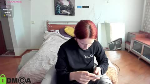 Hi Im Lily online show from 4, 4, 2026