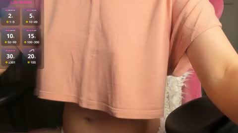 Snapshot of lilyychoii22 chatting on 24, 6, 2026 Lily online show from 24, 6, 2026