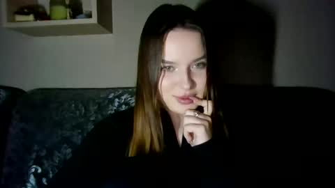 LilyyGray online show from 24, 10, 2025