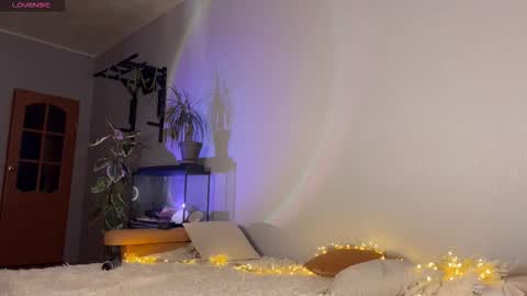 lin_cherie online show from 18, 11, 2025