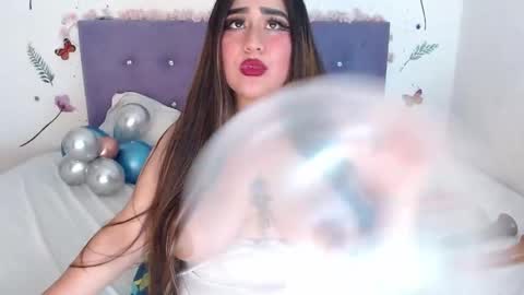 Lin  online show from 11, 4, 2026