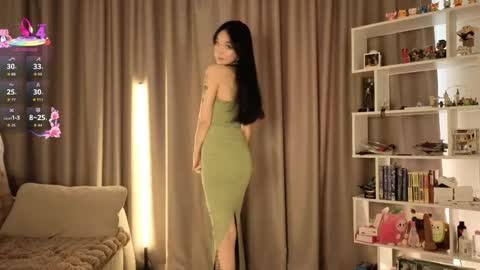 Lin Use menu to play with me  online show from 19, 5, 2026