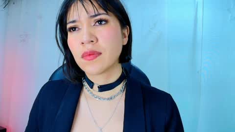 Lina Bedoya  online show from 8, 4, 2026