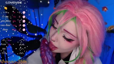 Hey im Lina Ur cosplay waifu  online show from 8, 12, 2024