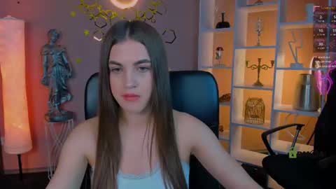 Snapshot of lina_fox12 chatting on 30, 6, 2026 lina_fox12 online show from 30, 6, 2026