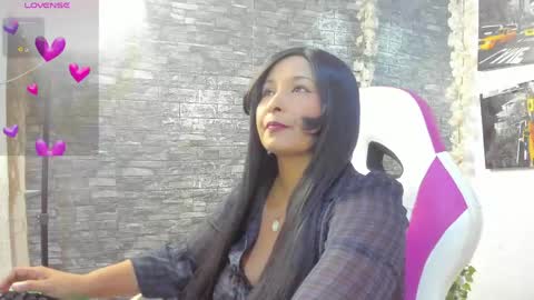 LINA SANCHEZ online show from 26, 5, 2026
