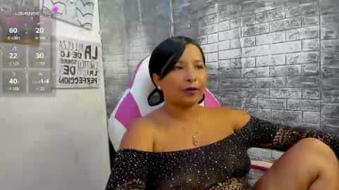 Snapshot of lina_sanchezih chatting on 20, 7, 2026 LINA SANCHEZ online show from 20, 7, 2026