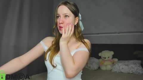 Snapshot of lina_smilee chatting on 14, 5, 2026 Lina online show from 14, 5, 2026