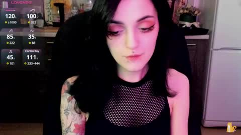 Lina 3  1715622743 online show from 5, 3, 2025