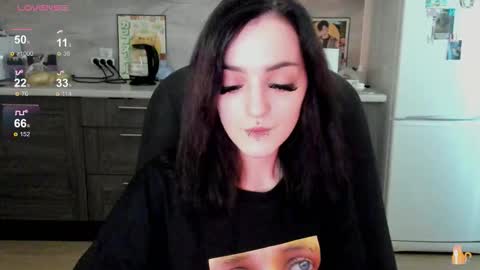 Lina 3  1715622743 online show from 11, 9, 2025